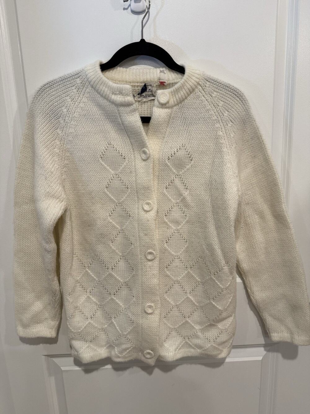 Vintage Acrylic Fiber Ivory Cardigan Womens 100% Virgin Crochet Made in Japan